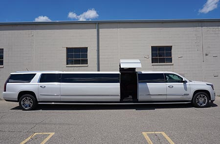 st petersburg limousine service stretch model